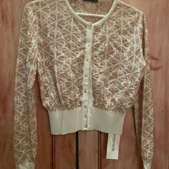 Alexander McQueen Elegant Lace Button-Up sweater- Cream and tan - Picture 2 of 8